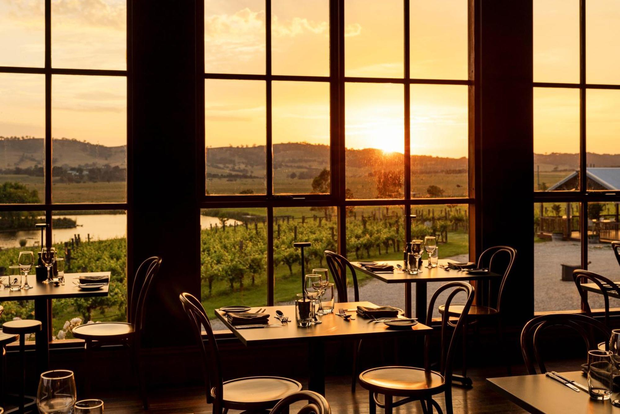 Cleveland Estate Hotel Lance Field Buitenkant foto