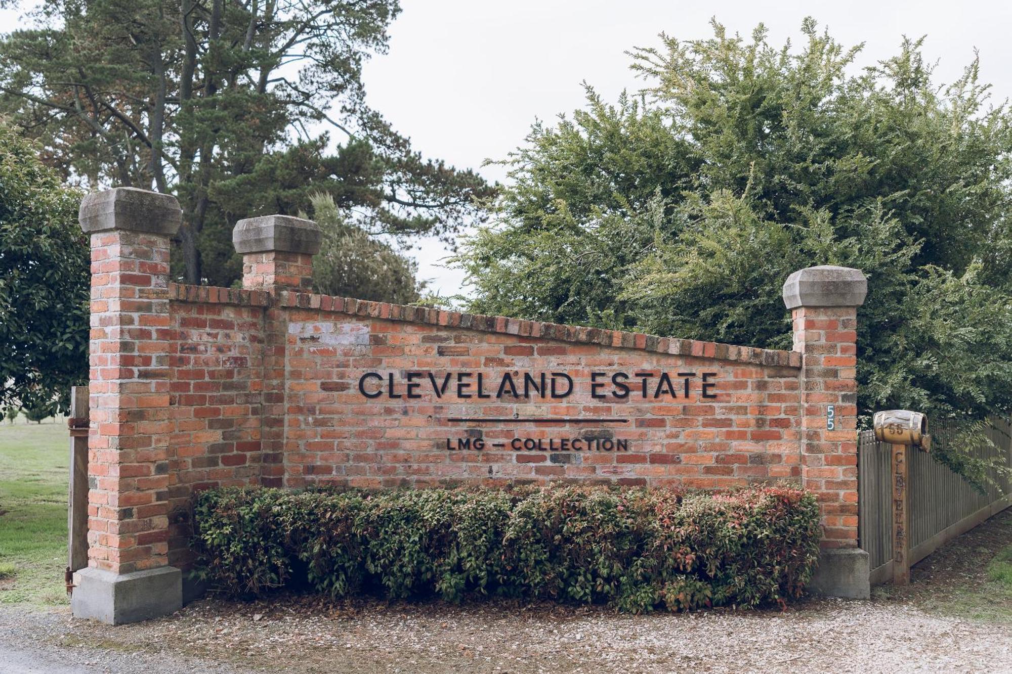 Cleveland Estate Hotel Lance Field Buitenkant foto